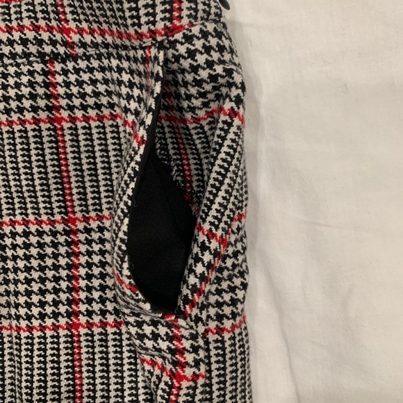 FOREVER 21 PLAID SKORT - Picture 2 of 5